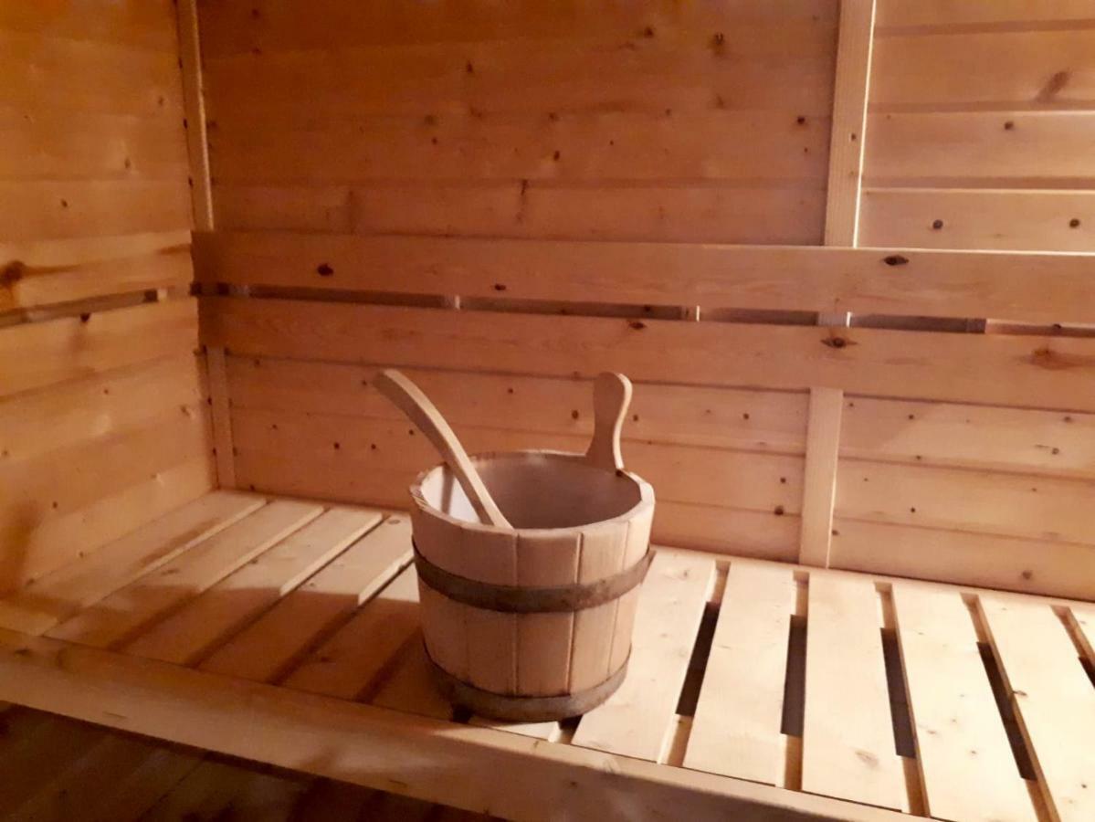 Villa Martensplek Met Sauna Tiendeveen Exterior foto